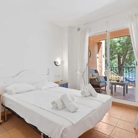 Apartamento Family With Pool In By Costarentals - Ref 225